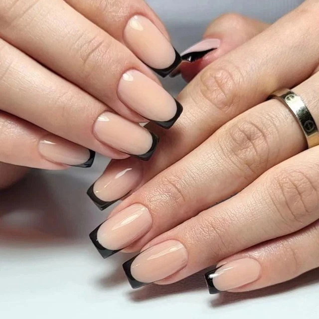 Black White Edge Fake Nials Short Square Press on Nails  Women Girls