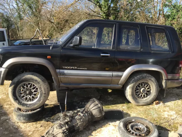 Isuzu Trooper 3.0L Diesel Breaking 1 X Wheel Nut