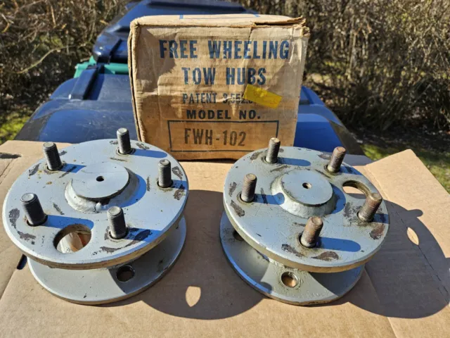 Vintage NMW FWH-102 Free Wheeling Tow Hubs