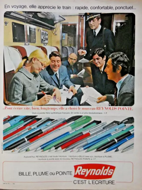 PUBLICITÉ DE PRESSE 1967 REYNOLDS LUXE A BILLE PLUME ou POINTE DANS LE TRAIN
