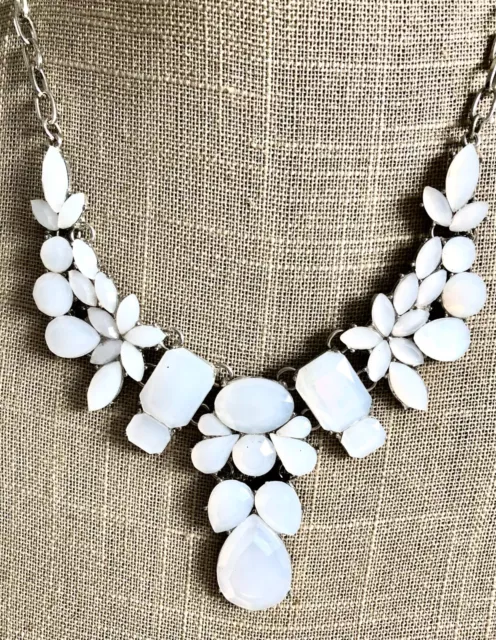 CHARMING CHARLIE Vintage Faceted Opal Glass Statement Signed Necklace