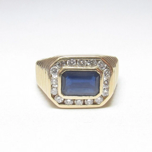 2.15 Ct Natural Blue Sapphire & Diamond Men's Engagement Ring in 14K Yellow Gold 2.15 Ct Natural Blue Sapphire & Diamond Men's Engagement Ring in 14K Yellow Gold