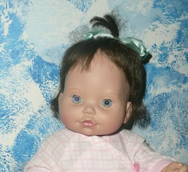LOT of 1995 BABY SO BEAUTIFUL Infant Doll+ clothes by Playmates
