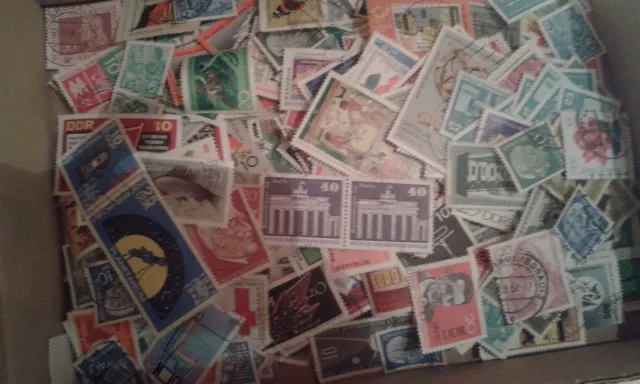 Briefmarken DDR, DeutschePost, BRD Sammlung  ca 500 Stück Konvolut Papierfrei