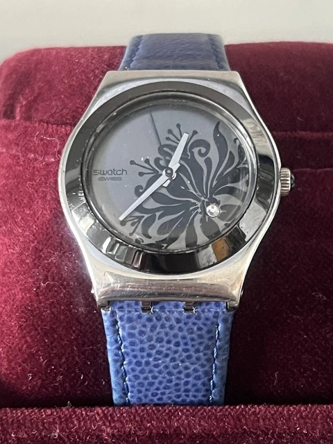 SWATCH MONTRE FEMME Noir Fleur YLS146 Quartz Fonctionnant Vintage