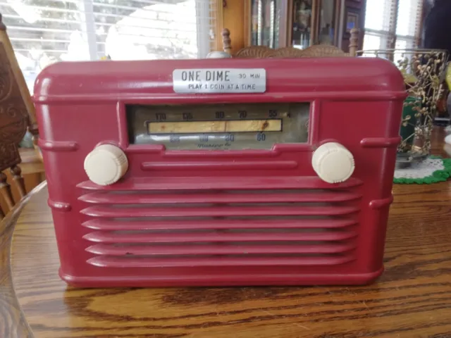 1940's Vintage Motel/Hotel Coin Operated Radio