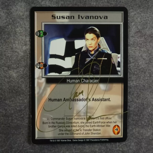 Susan Ivanova - SIGNIERT VON CLAUDIA CHRISTIAN - Babylon 5 CCG Autogramm EX