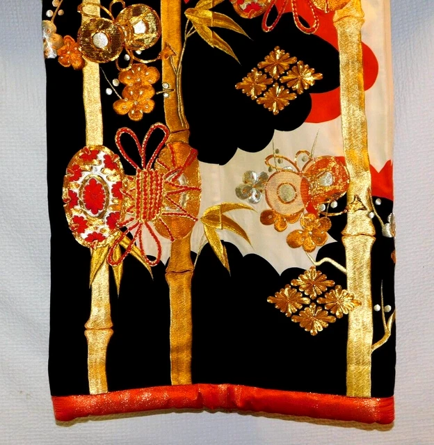 5421 Japanese Kimono Iro-Uchikake Luxurious Wedding Pure Silk - BLACK + Ecru 3