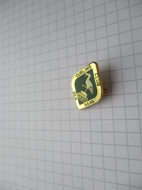 cc114) pin brooch CCDH curling club The Hague curling