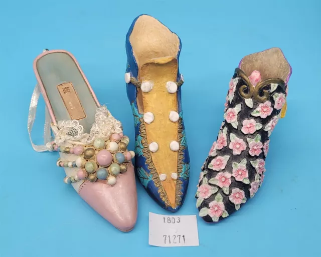 ThriftCHI ~ (3) Resin Shoe Figurines - (2) Ganz Florals + +