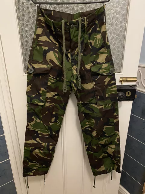 Lightweight Woodland DP Camouflage Combat Trousers Size 76/76/92 Leg/Waist/Seat