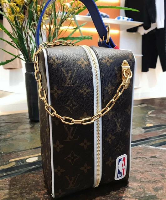 LOUIS VUITTON NBA CLOAKROOM DOPP KIT BAG (M45588) EXCLUSIVE! EUR