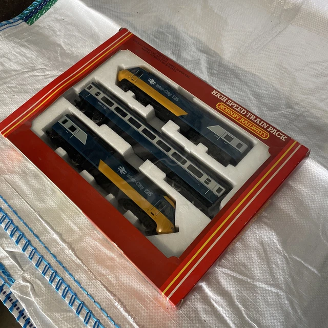 Hornby High Speed Train 43125 中古 Hornby High Speed Train 43125 中古 HORNBY R332 HIGH speed Train