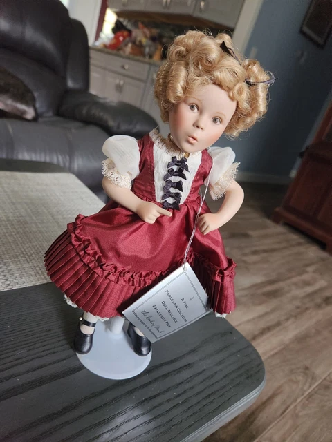 Shirley Temple "Dimples" Classics 10" Doll Stand Danbury Mint Porcelain