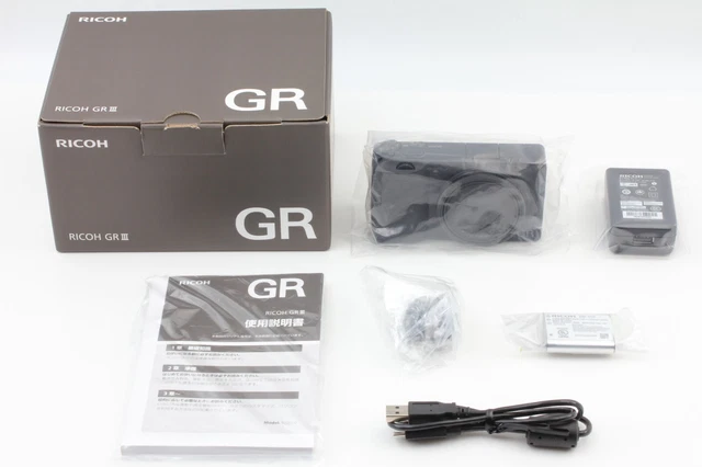 [Mint+++ in Box SH:0184] Ricoh GR III 24.2MP APS-C Compact Digital Camera Japan 2