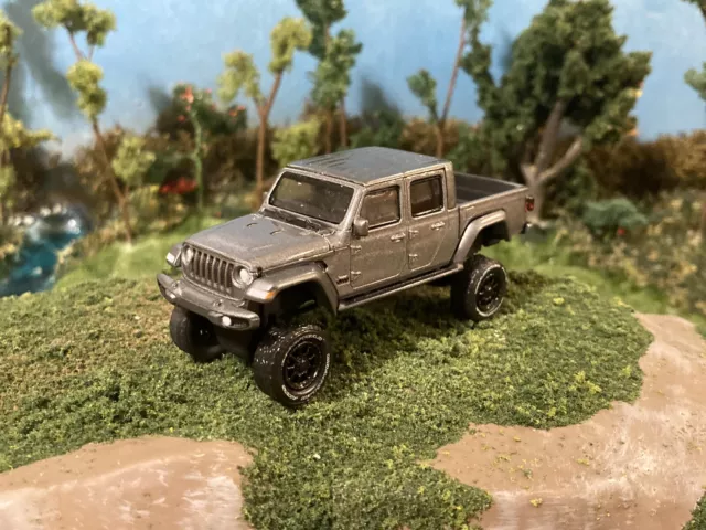 2022 Jeep Gladiator Lifted 4x4 Truck 1/64 Diecast Custom Off Road Lifted Up