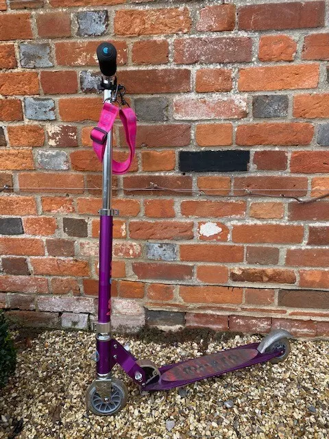 Maxi Micro Scooter Purple and Pink -