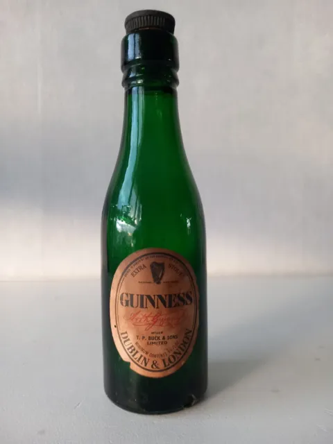 Ancienne Bouteille De Bière Guinness