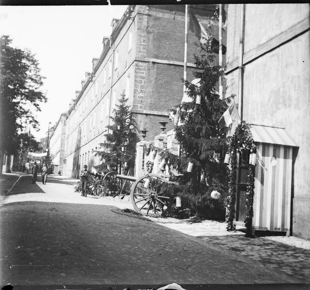 LONGWY 1909 - Négatif Verre - 14 Juillet Militaires Canons - 1293