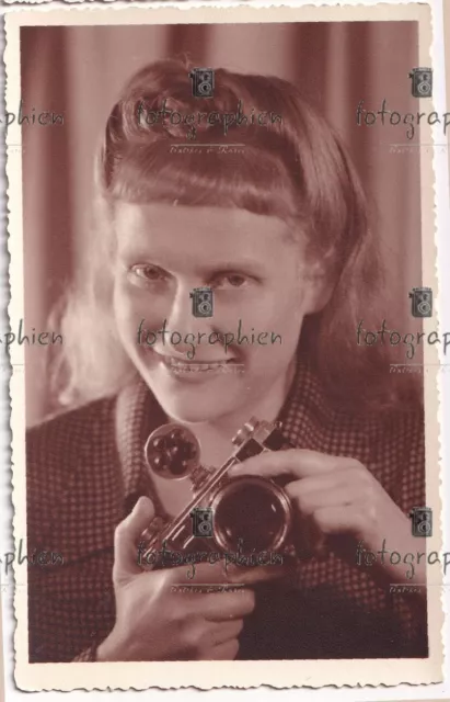 orginal Foto Fotografie Frau mit Kamera 50er Jahre