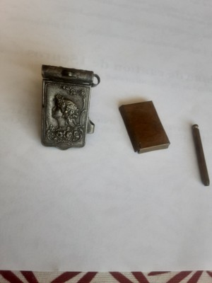 ANCIEN CALENDRIER ANNÉE 1911 miniature ,métal EUR 27,00 - PicClick FR ANCIEN CALENDRIER ANNÉE 1911 miniature ,métal EUR 27,00 - PicClick FR