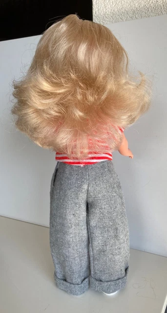 poupée mannequin vintage Famosa "Irvine" 36cm yeux marguerite soeur de Nancy 4