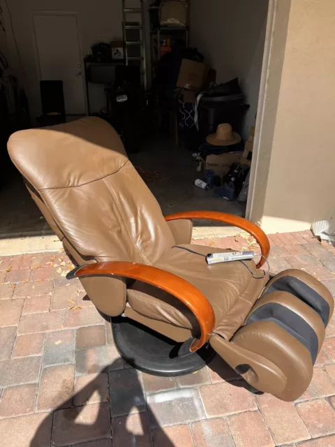 💥 Human Touch iJoy 100 Massage Chair Massaging Recliner - Gray Fabric -  BROKEN