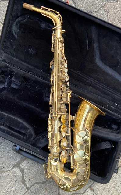 Saxophone Yamaha Yas-275 Avec Etui D'origine + Accessoires @ Music Instrument
