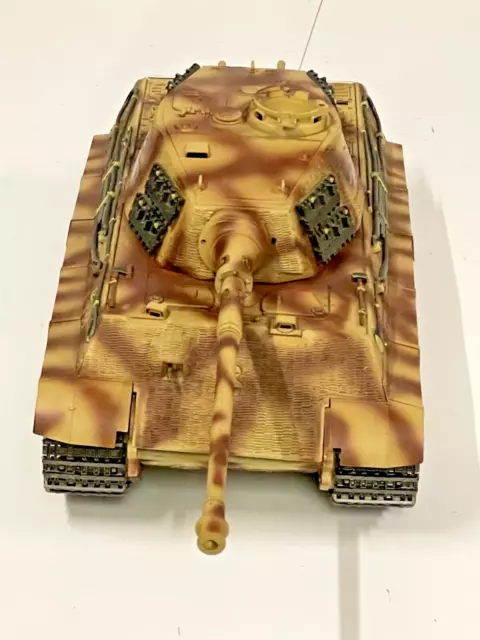 Tamiya DEUTSCHER KÖNIG TIGER selten 56004 Modell 1/16 RC Panzer und Futaba Angriff 4