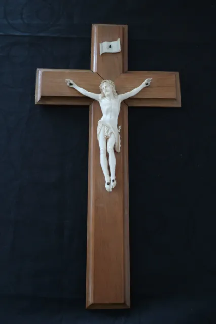 ANCIEN CHRIST  crucifix XIX ème siècle 