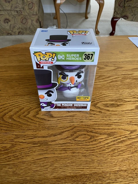 Funko Pop! DC Super Heroes Penguin Snowman 367 Hot Topic Exclusive -Box Damage-