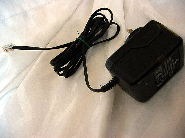 AC DC Adaptor 8V 300mA 9V 120mA S8VDC300/9VDC120 Power Supply for Uniden etc