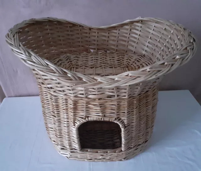 Large Woven Wicker Oval Elevated Two Tier Pet Cat Bed Basket House