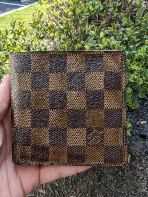 Louis Vuitton, Accessories, Louis Vuitton Pouch Vip 2 Pc Mens Wallet  Gently Used Authentic Credit Card