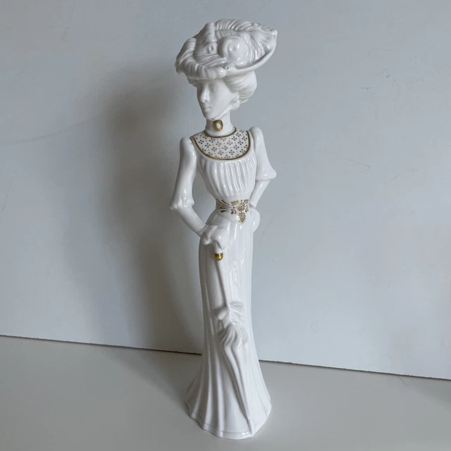 Knochenchina Spode Figur von 'Olivia' von Pauline Shone (300g)