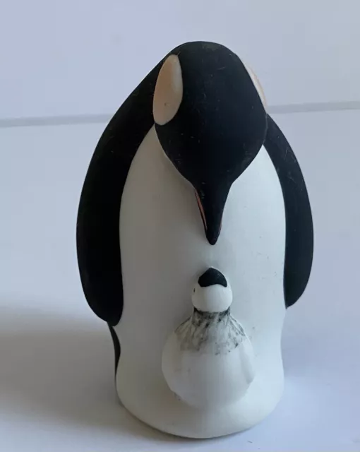 Highbank Penguin & Baby Figurine Lochgilphead Scottish Porcelain Pottery Birds