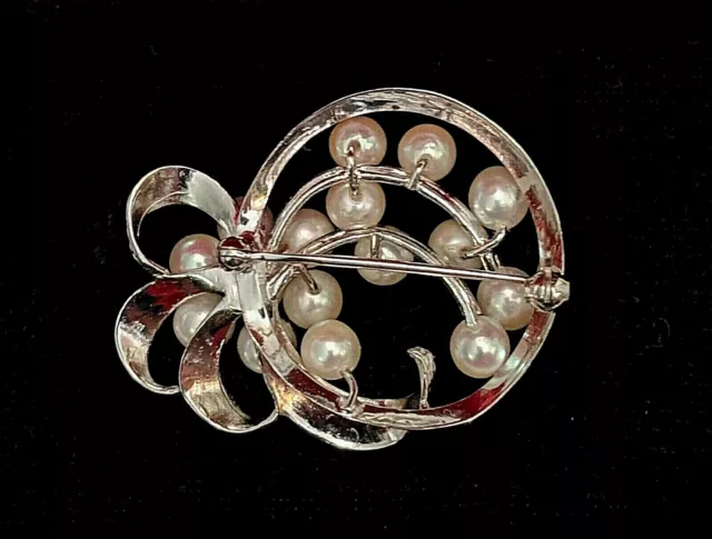 Ensemble épingles/broches ornées en argent sterling avec 16 perles Akoya blanches 5 mm 8,8 gr. 2