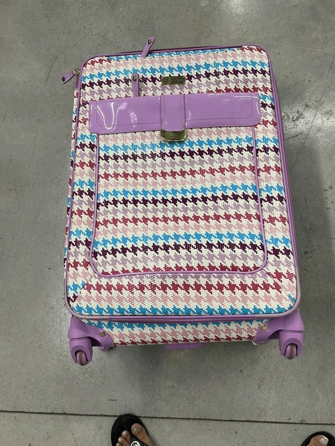 Samantha Brown Classic Pink Croc Embossed  Spinner Wheeled Upright Luggage 17