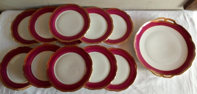 Lot de 12 assiettes anciennes en porcelaine de Limoges – Chapus Frères - Arts de la table