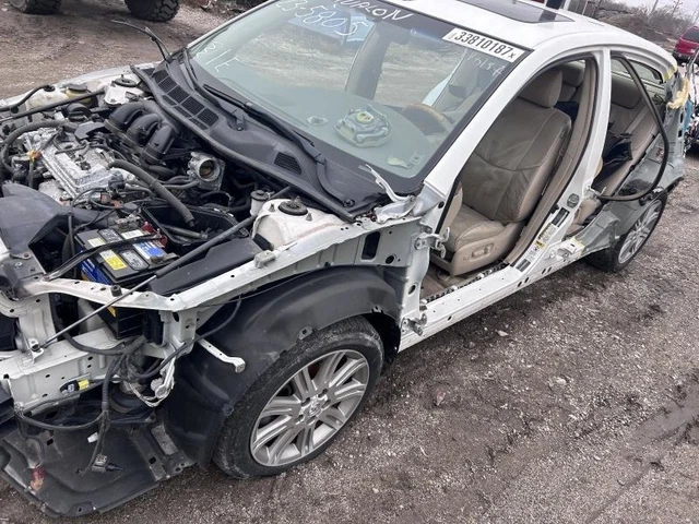 PASSENGER FRONT SPINDLE/KNUCKLE VIN D 5th Digit Hybrid Fits 05-18 ...