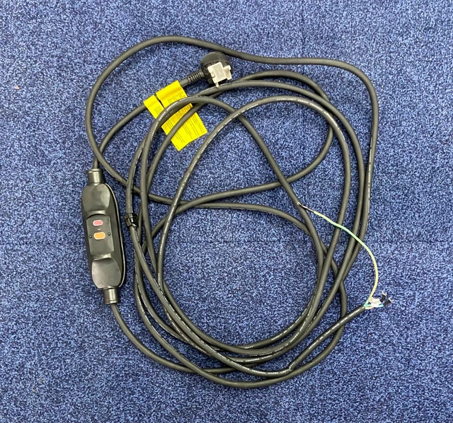 LAY Z SPA Mains Power Lead with Moulded Plug and RCD Excellent