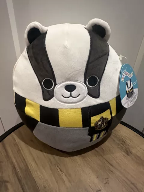 SQUISHMALLOWS HARRY POTTER Hufflepuff Badger 10 Inch Squishmallow Plush ...