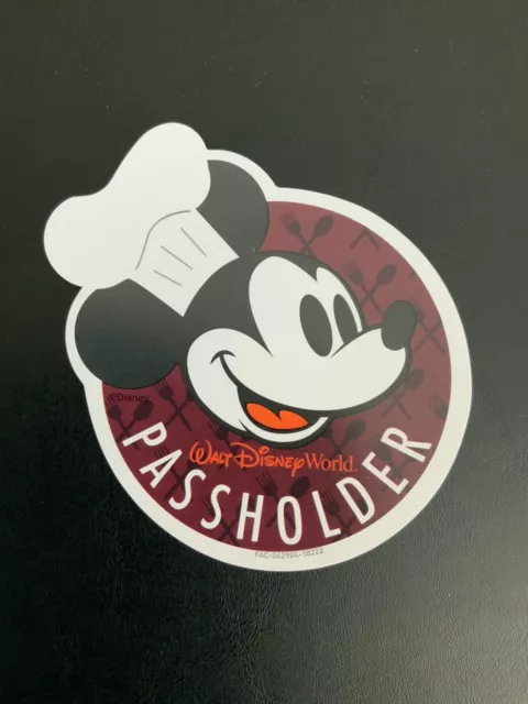 Disney World Chef Mickey 2018 Food & Wine Festival Annual Passholder Magnet