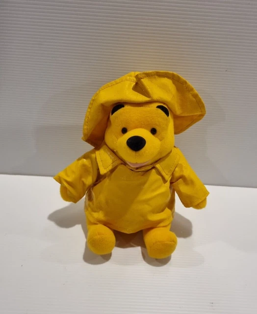 WINNIE THE POOH In Yellow Raincoat Soft Toy Plush Tracked Postage EUR