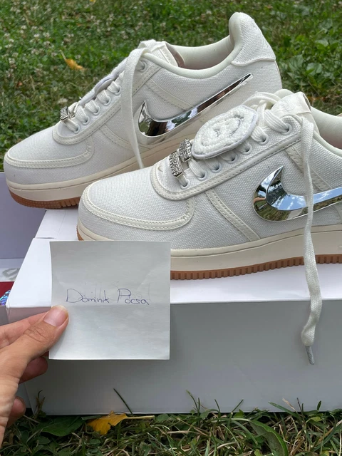 Air force one online per travis scott prezzo