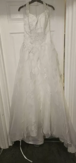 Pronuptia wedding dresses sales 2019