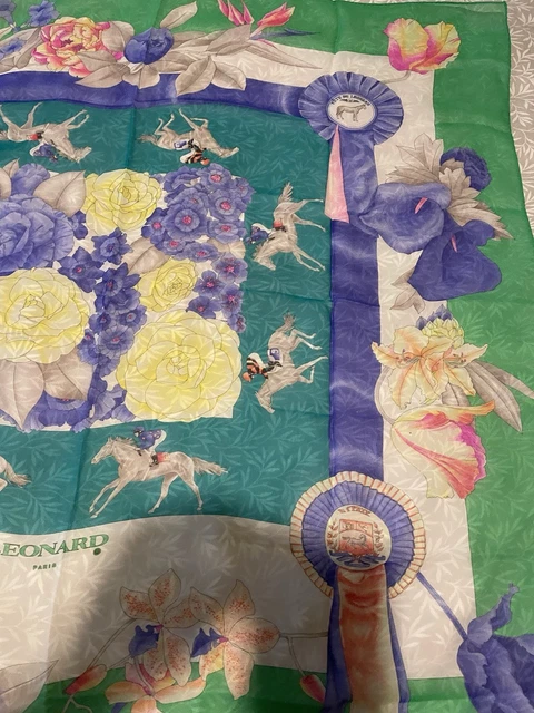 Petit Foulard Carré Vintage CARVEN Paris En Coton Rose, Idéal Pour Accessoiriser Votre Tenue