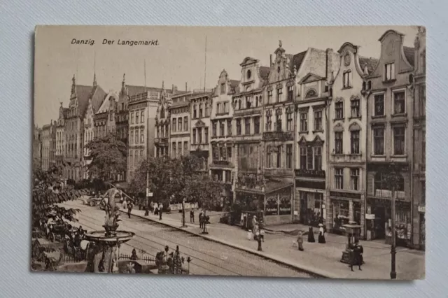 Alte Postkarte AK Danzig Der Langemarkt mit Geschäften  Und Restaurant