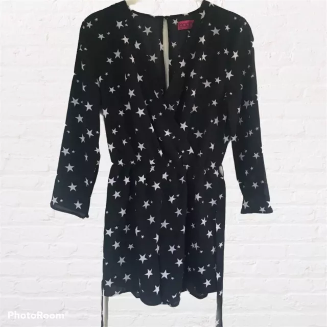 BOOHOO. Jessica Star Print. Wrap Front. Playsuit. Size 10. Cute. Party. NEW.