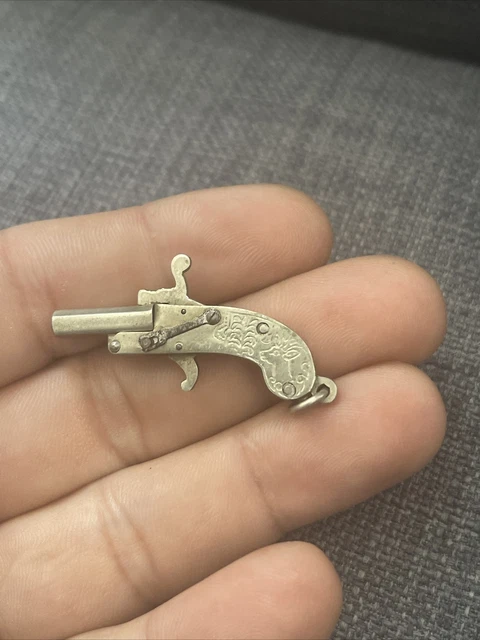 Brocade Ancien En Or De Tolède - Revolver En Celluloid Beige, Pièce Vintage Unique